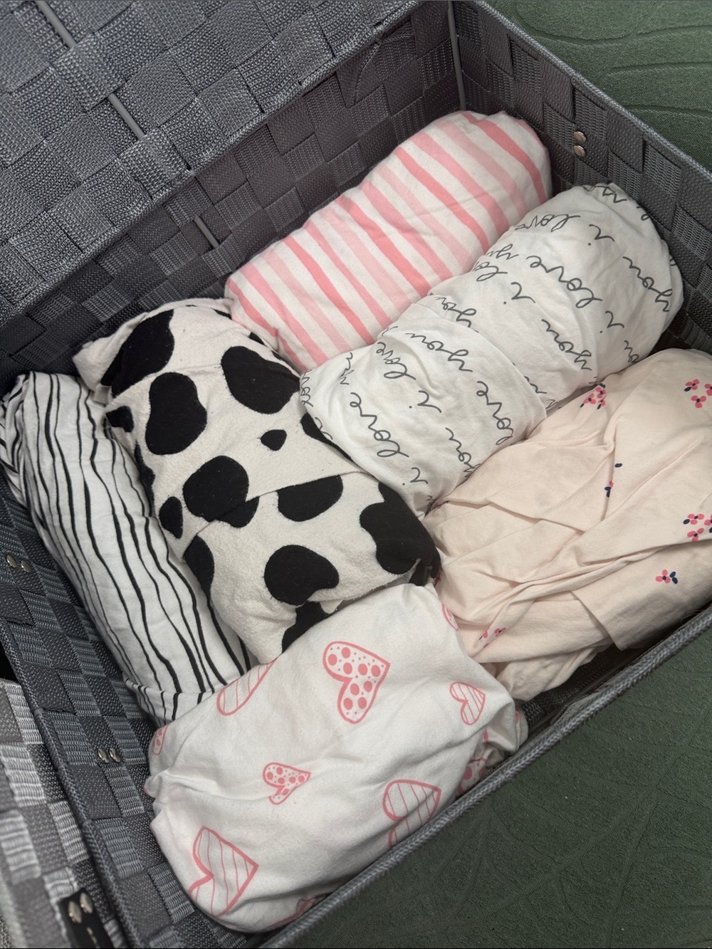 Crib fitted sheets